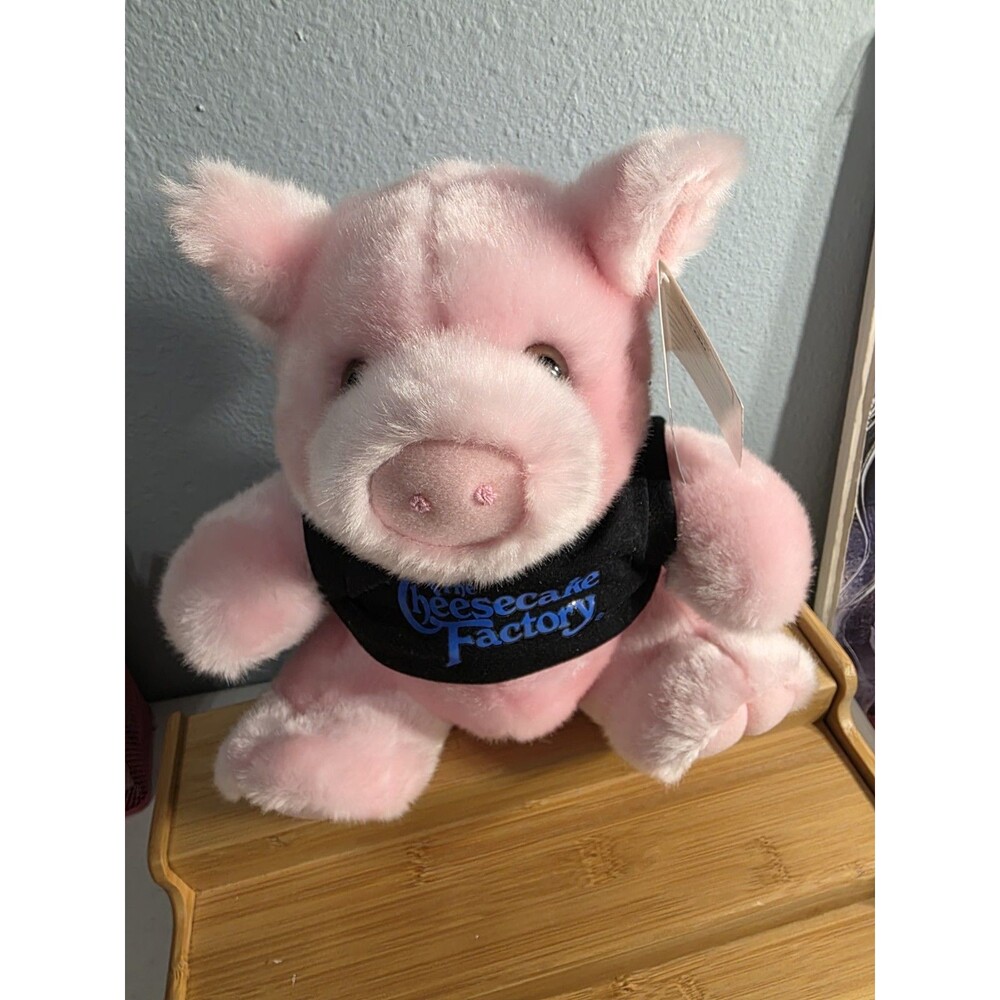 Cheesecake Factory Pinky Pig Collectible 8" Herrington Teddy Bear Plush  2003